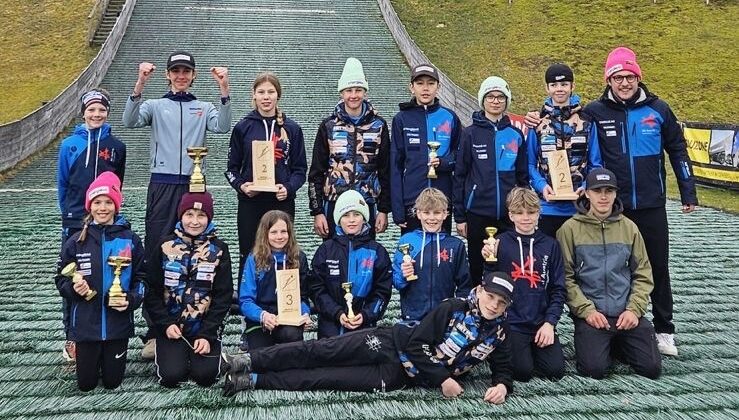 Sprung- und Kombisaison erfolgreich beendet